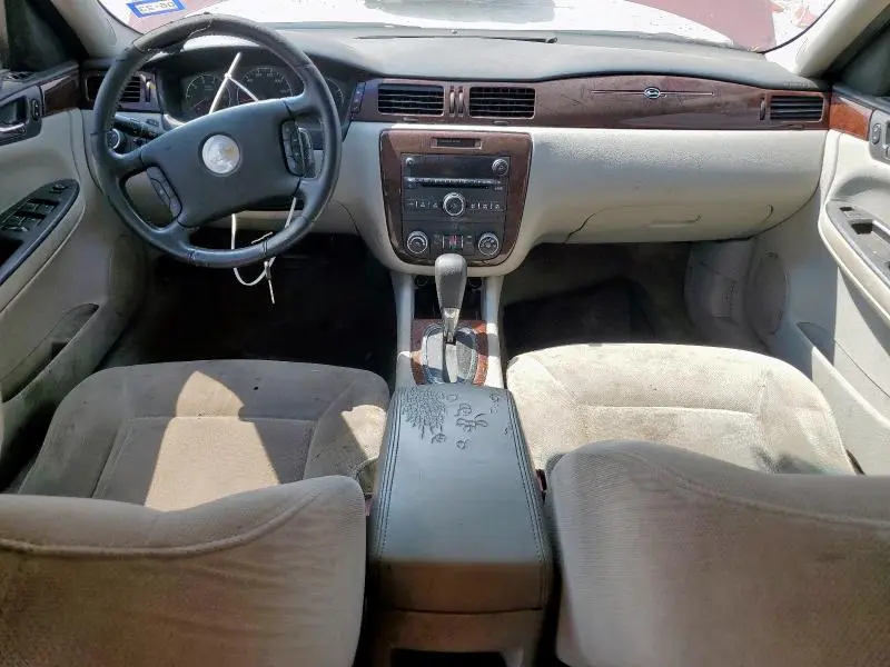 2011 CHEVROLET IMPALA LT  