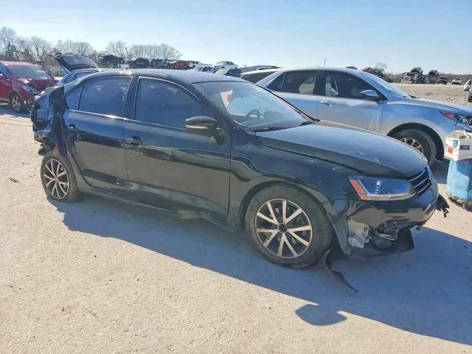 2017 VOLKSWAGEN JETTA SE  