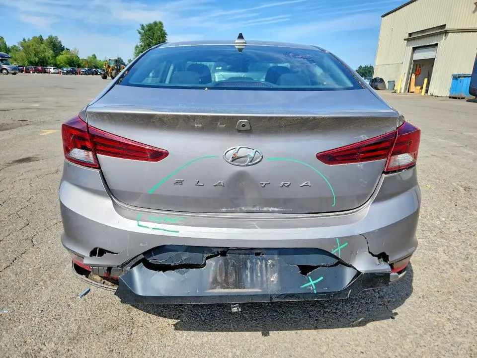 2020 HYUNDAI ELANTRA SEL  
