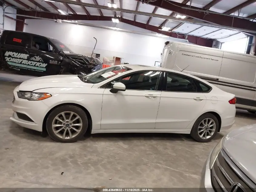 2017 FORD FUSION SE