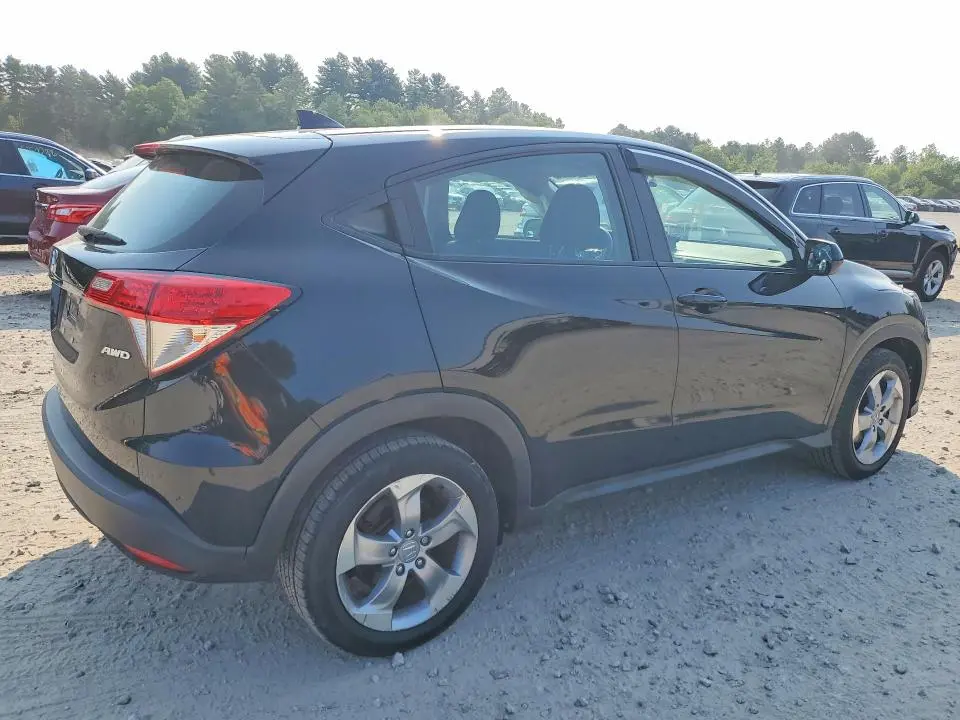 2021 HONDA HR-V LX  