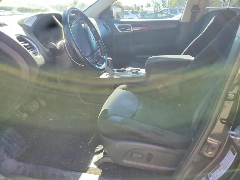 2014 NISSAN PATHFINDER SV  