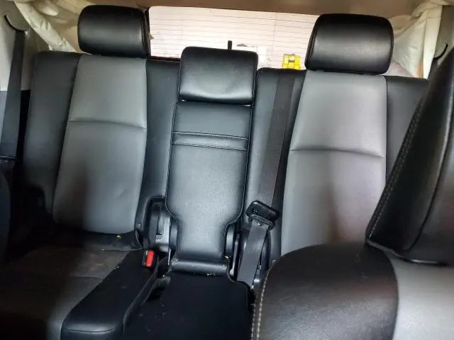 2017 TOYOTA 4RUNNER SR5  