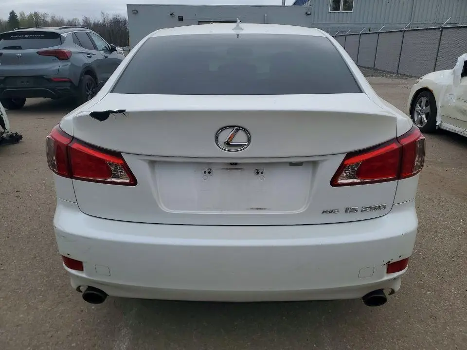 2011 LEXUS IS 250  