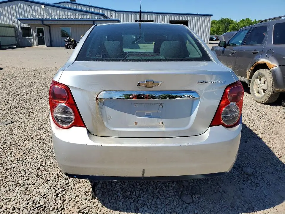 2014 CHEVROLET SONIC LT  