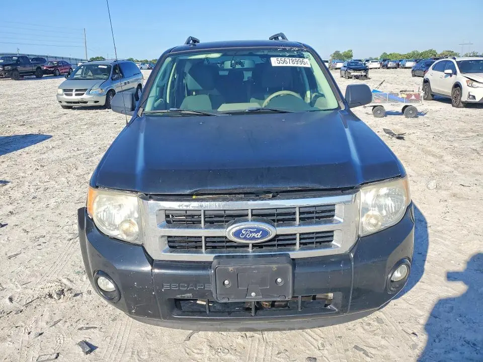 2010 FORD ESCAPE XLT  
