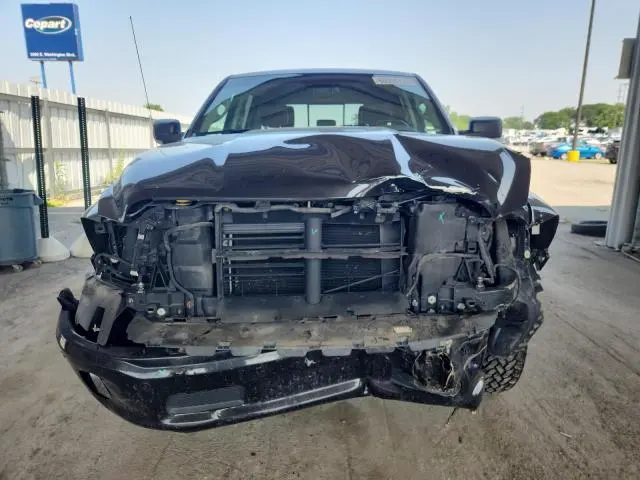 2018 RAM 1500 SLT  