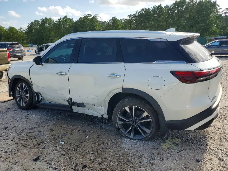 2024 INFINITI QX60 LUXE  