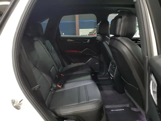 2019 PORSCHE CAYENNE   