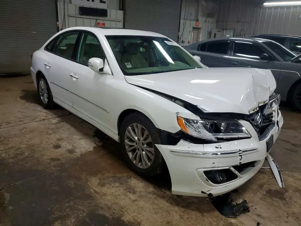 2011 HYUNDAI AZERA LIMITED  