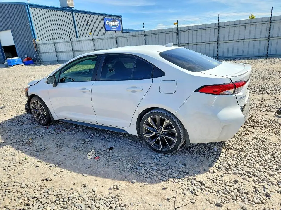 2021 TOYOTA COROLLA SE  