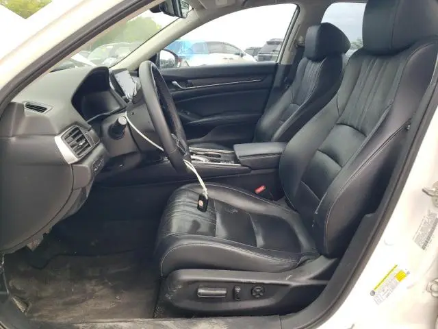 2018 HONDA ACCORD TOURING  