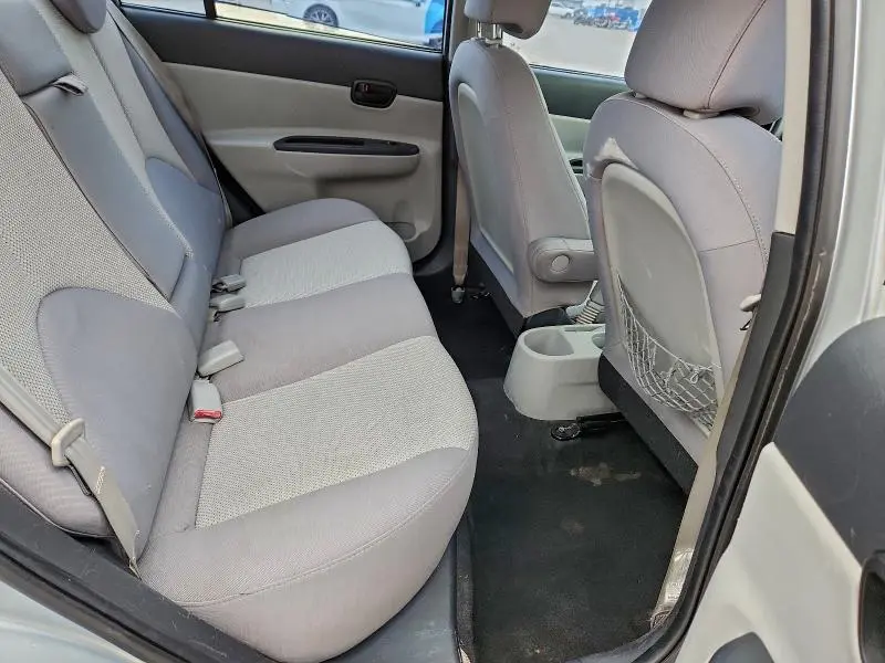 2010 HYUNDAI ACCENT GLS  