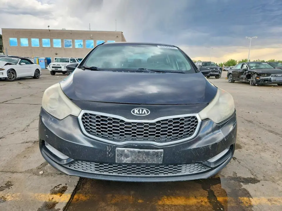 2015 KIA FORTE LX  