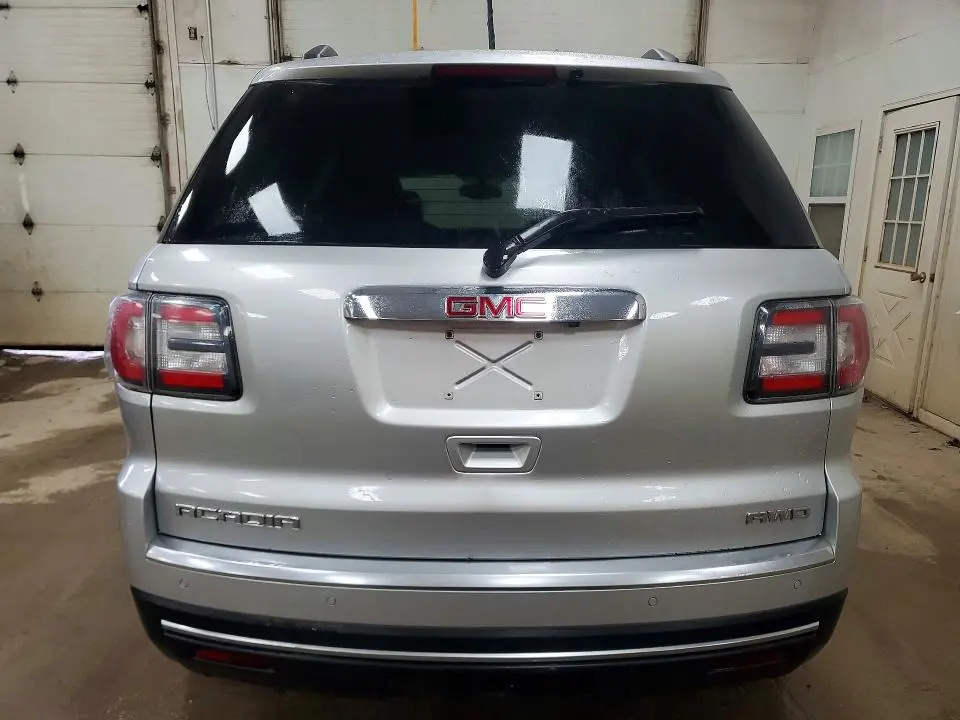 2016 GMC ACADIA SLE  