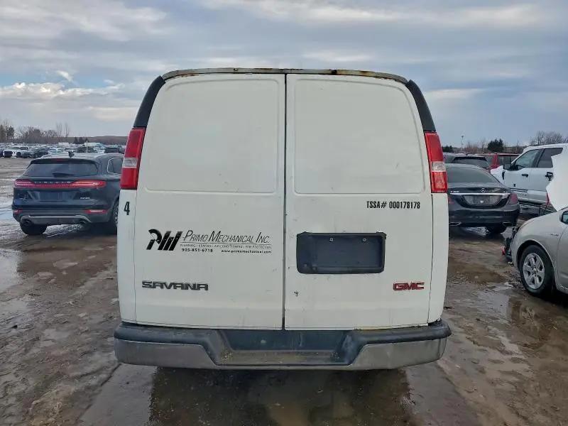 2017 GMC SAVANA G2500  