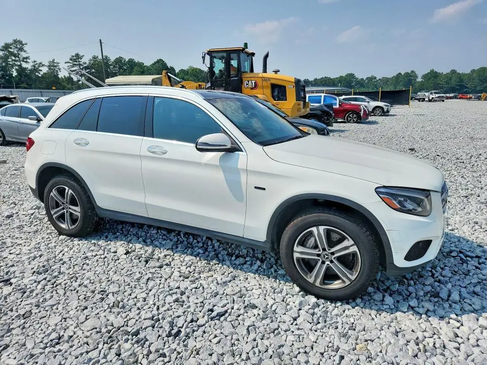 2019 MERCEDES-BENZ GLC 350E  