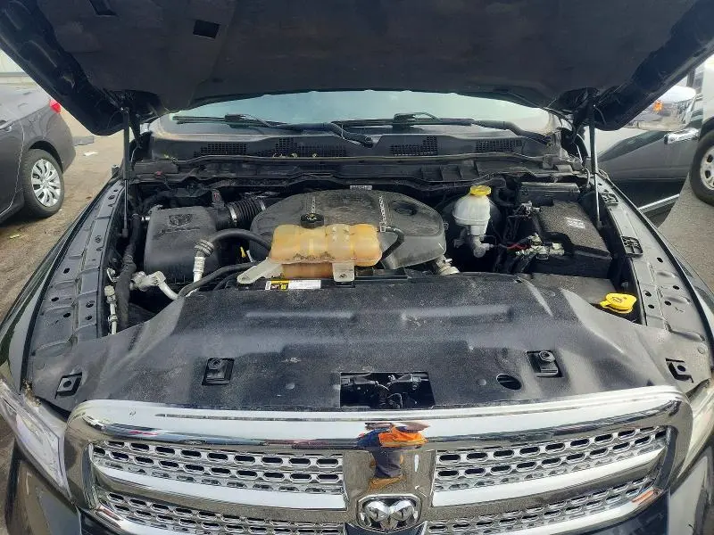 2018 RAM 1500 LARAMIE  