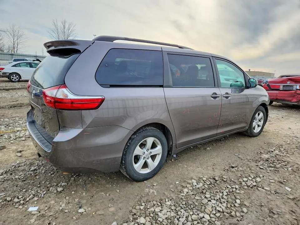 2017 TOYOTA SIENNA LE 8-PASSENGER  