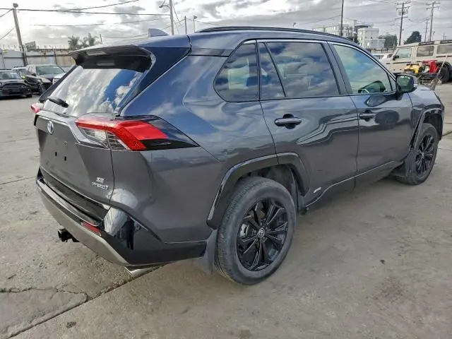 2023 TOYOTA RAV4 SE  