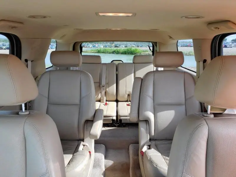 2010 CADILLAC ESCALADE   