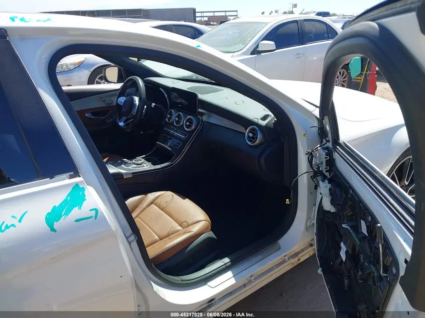 2019 MERCEDES-BENZ C 300  
