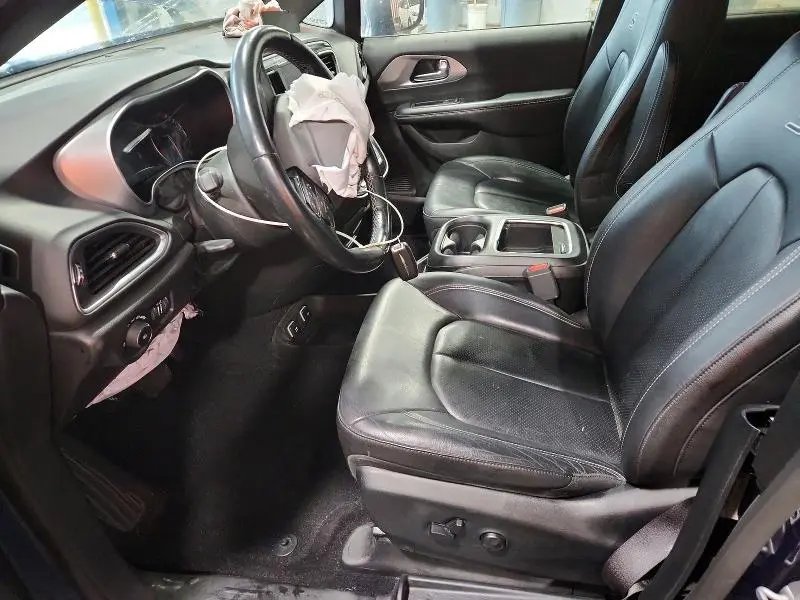 2019 CHRYSLER PACIFICA TOURING L PLUS  