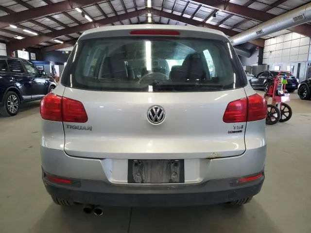 2016 VOLKSWAGEN TIGUAN S  