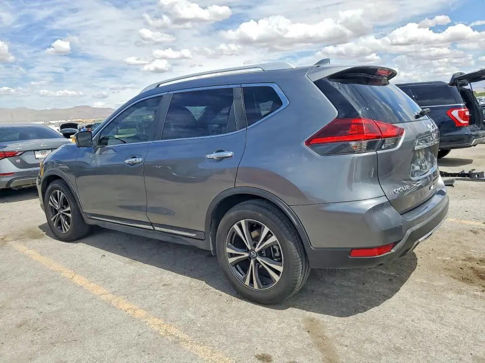 2018 NISSAN ROGUE SL  