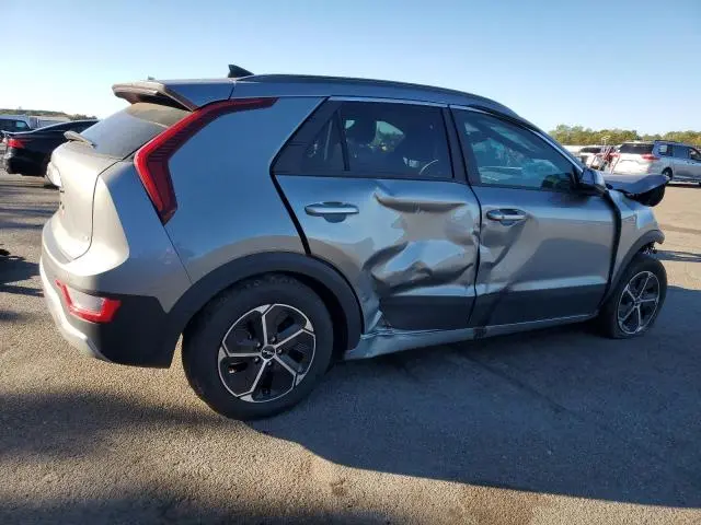 2024 KIA NIRO EX  