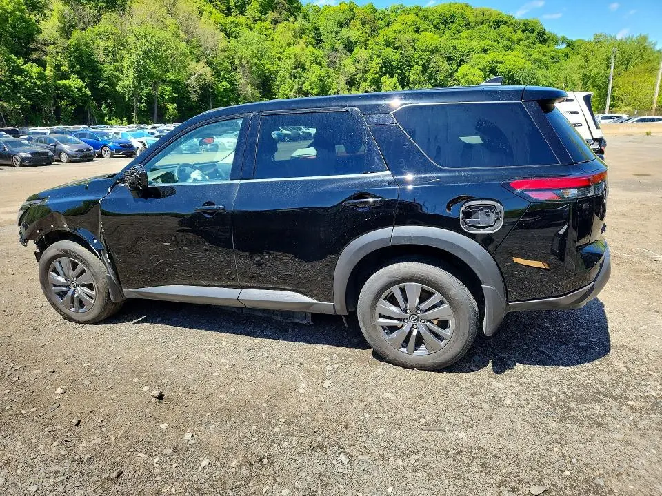 2025 NISSAN PATHFINDER S  