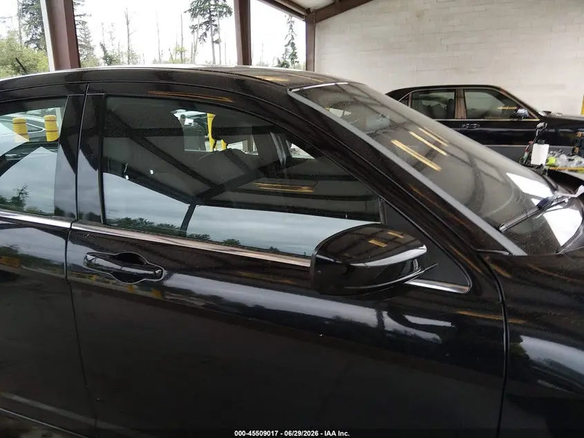 2013 CHRYSLER 200 LX