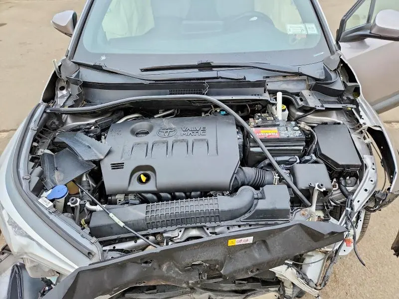 2018 TOYOTA C-HR XLE  