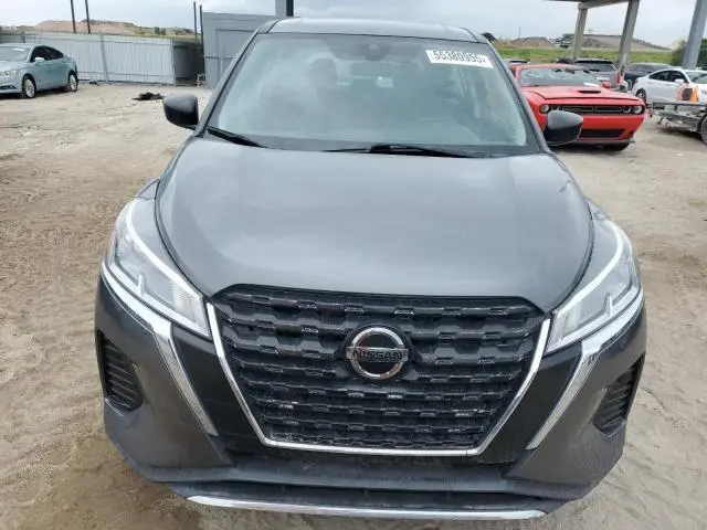2021 NISSAN KICKS S  