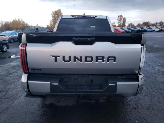 2025 TOYOTA TUNDRA CREWMAX LIMITED  