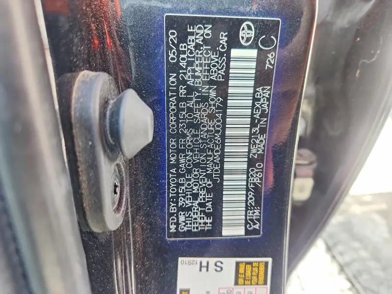 2021 TOYOTA COROLLA LE  