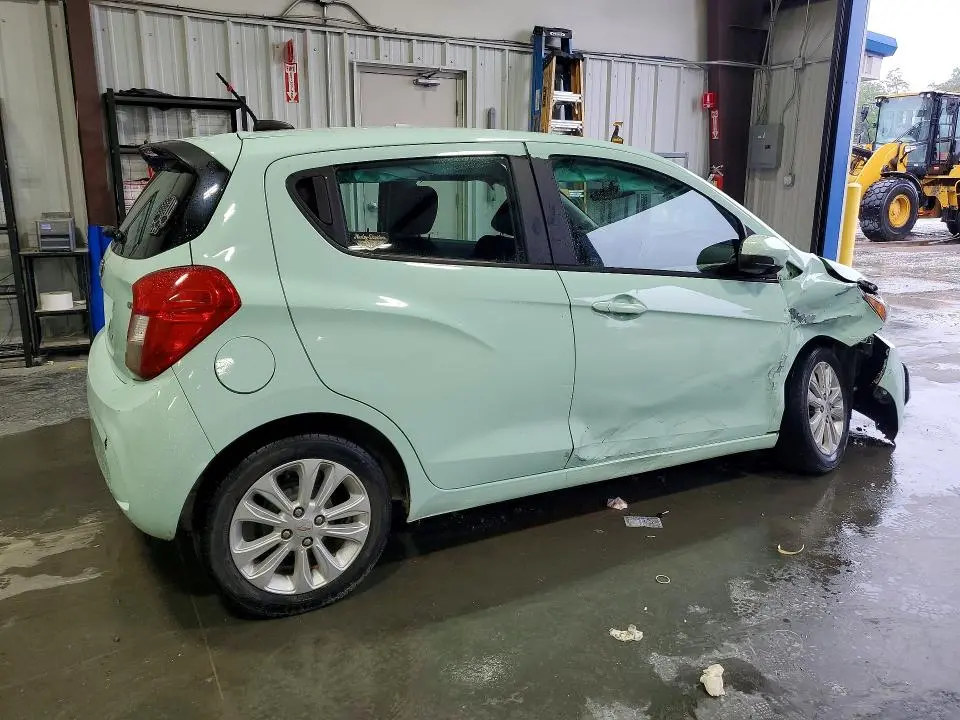 2017 CHEVROLET SPARK 1LT  