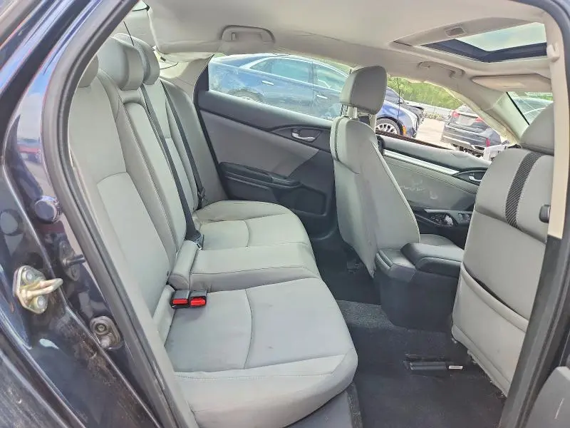 2017 HONDA CIVIC EX  