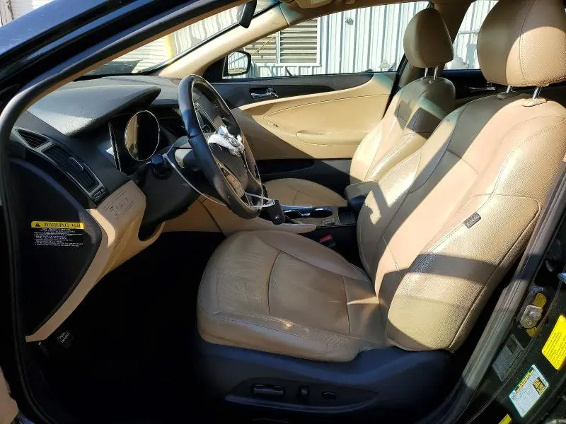 2012 HYUNDAI SONATA SE  