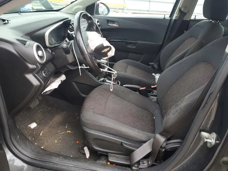 2017 CHEVROLET SONIC LT  