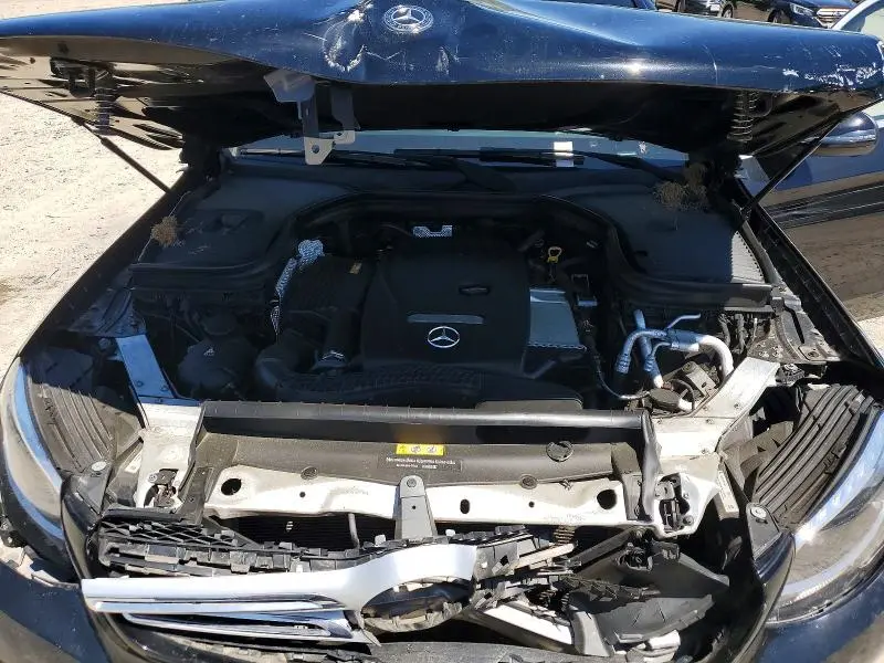 2019 MERCEDES-BENZ GLC 300 4MATIC  