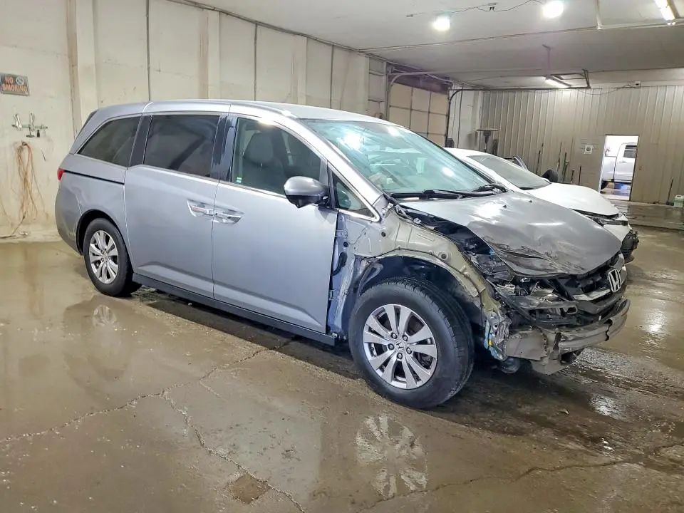 2016 HONDA ODYSSEY SE  