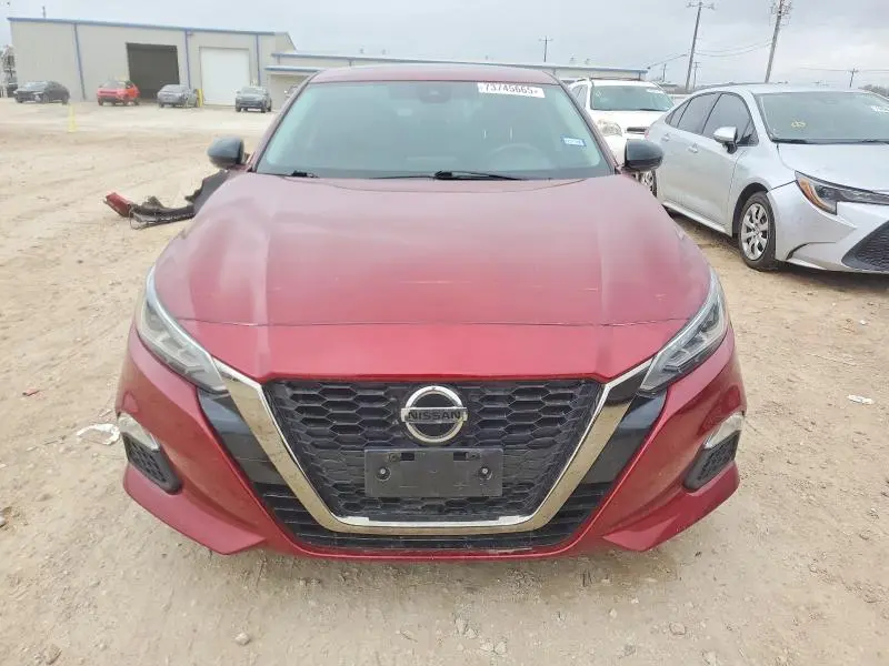 2022 NISSAN ALTIMA SR  
