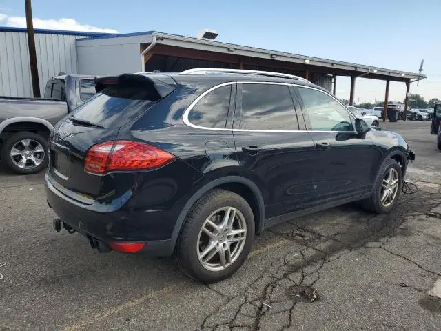 2014 PORSCHE CAYENNE   
