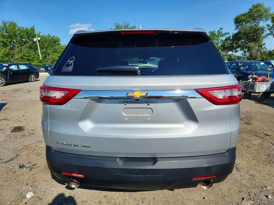 2018 CHEVROLET TRAVERSE LS  
