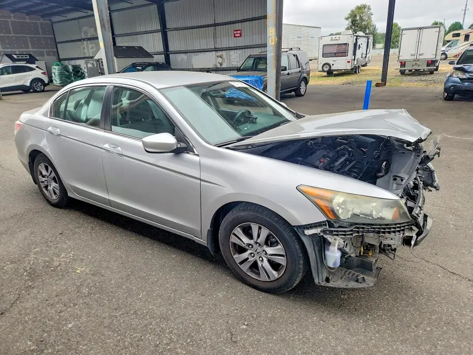 2011 HONDA ACCORD LXP  