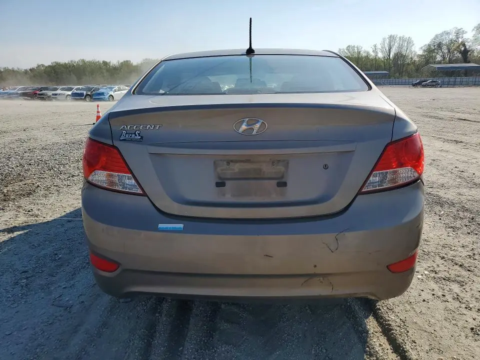 2013 HYUNDAI ACCENT GLS  