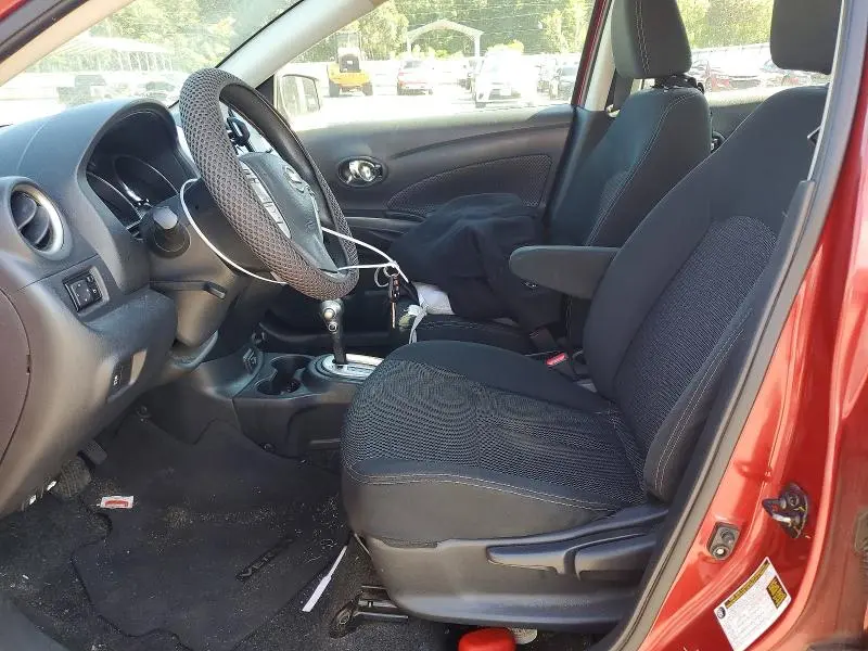 2018 NISSAN VERSA SV  