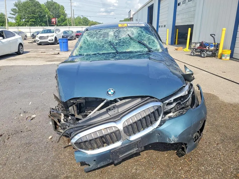 2021 BMW 330I   