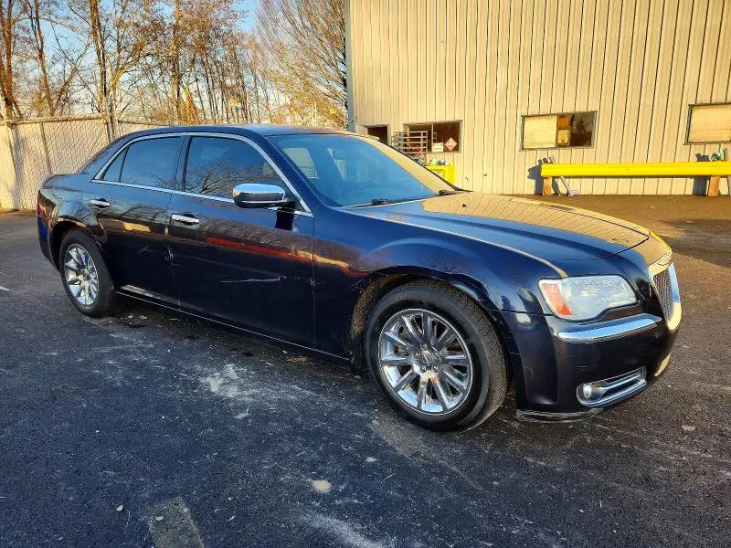 2012 CHRYSLER 300 LIMITED  